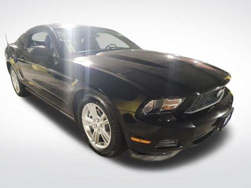 2012 Ford Mustang V6