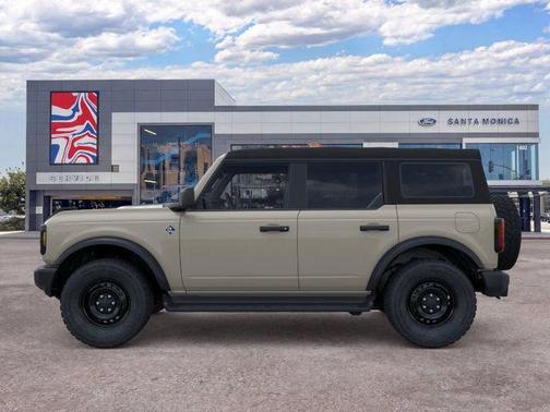 DESERT SAND 2026 Ford Bronco Outer Banks