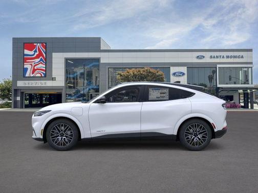 STAR WHITE MET TRI-COAT 2026 Ford Mustang Mach-E Premium