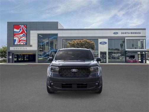 2025 Ford Maverick Lobo Standard