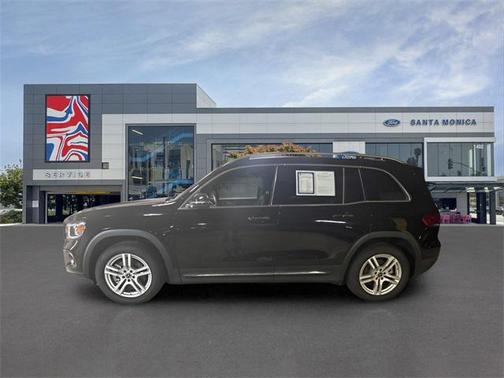2022 Mercedes-Benz GLB 250 Base