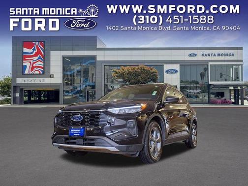 AGATE BLACK METALLIC 2025 Ford Escape ST-Line