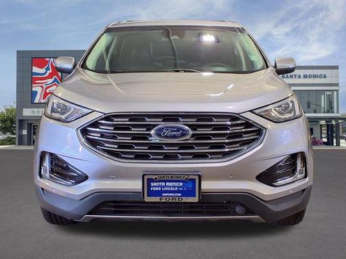 ICONIC SILVER 2022 Ford Edge Titanium