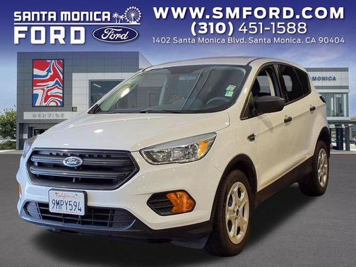 OXFORD WHITE 2017 Ford Escape S