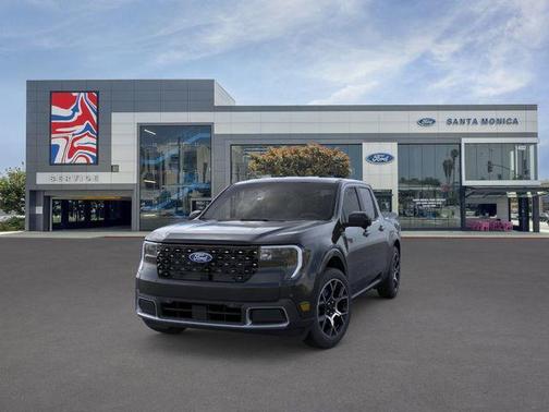 SHADOW BLACK 2026 Ford Maverick Lariat