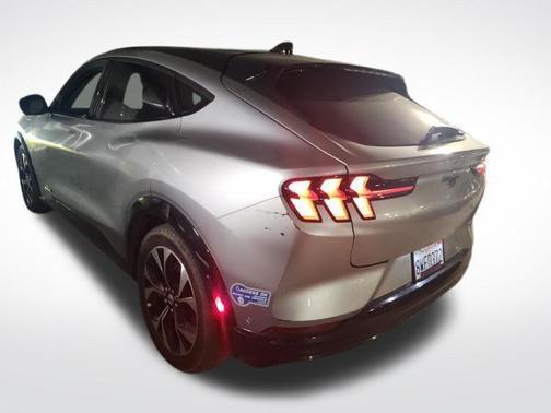 2021 Ford Mustang Mach-E Premium