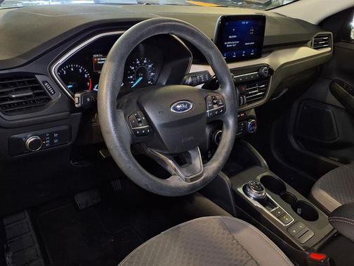 Antimatter Blue Metallic 2021 Ford Escape SE
