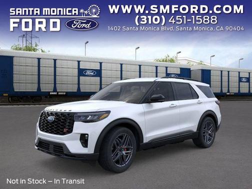 Star White Metallic Tri-Coat 2026 Ford Explorer ST