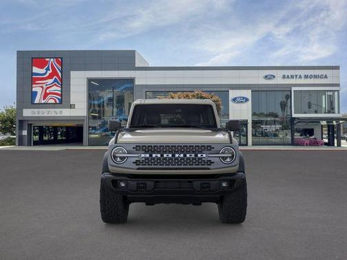 Desert Sand 2026 Ford Bronco Badlands