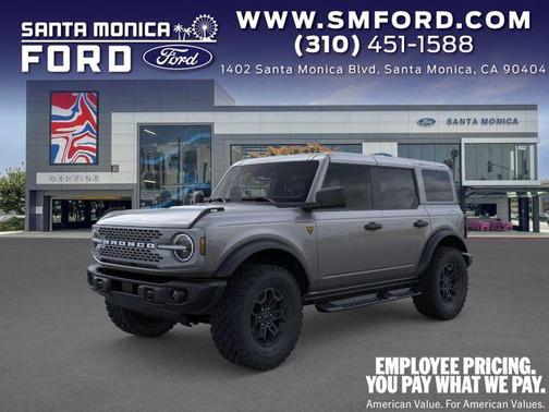 CARBONIZED GRAY METALLIC 2026 Ford Bronco Badlands