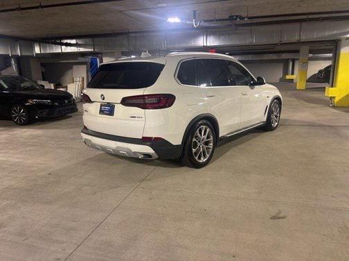 2023 BMW X5 PHEV xDrive45e