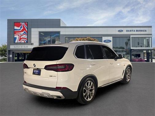 2023 BMW X5 PHEV xDrive45e