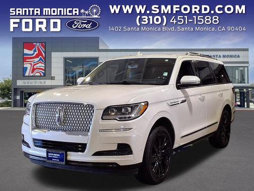 PRISTINE WHITE METALLIC 3C 2023 Lincoln Navigator Reserve