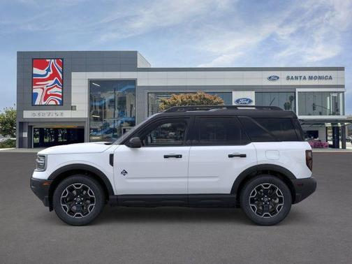 Oxford White 2026 Ford Bronco Sport Outer Banks