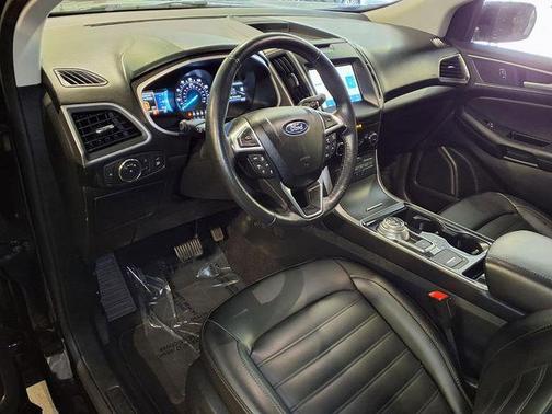 AGATE BLACK METALLIC 2020 Ford Edge SEL