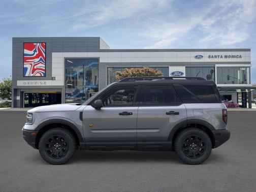 Carbonized Gray Metallic 2026 Ford Bronco Sport Badlands