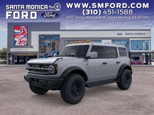 Avalanche Gray 2026 Ford Bronco Outer Banks