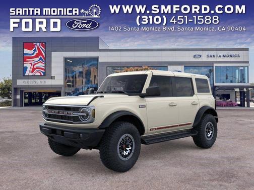 Wimbledon White 2026 Ford Bronco Outer Banks