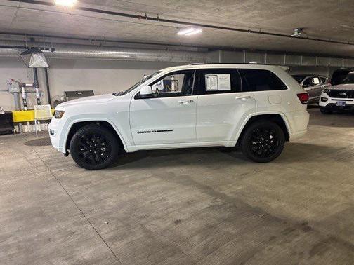 2019 Jeep Grand Cherokee Altitude