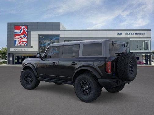 Shadow Black 2026 Ford Bronco Badlands