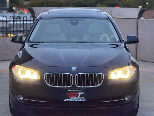2013 BMW 550 550i Sedan 4D