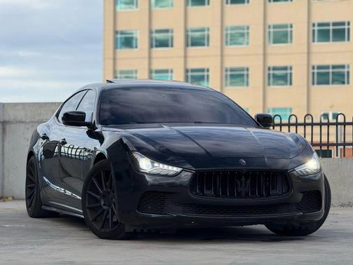 2014 Maserati Ghibli S Q4