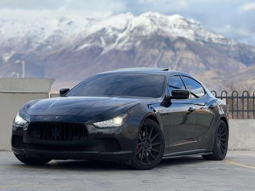 2014 Maserati Ghibli S Q4