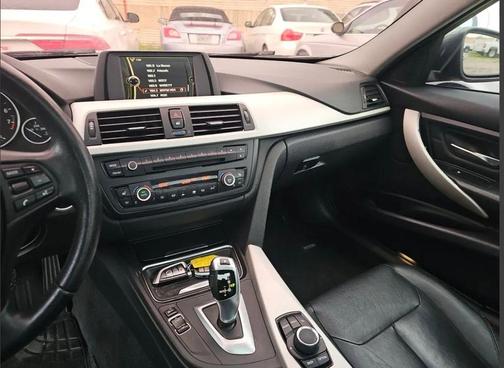 2013 BMW 320 i
