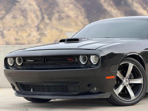 2016 Dodge Challenger R/T