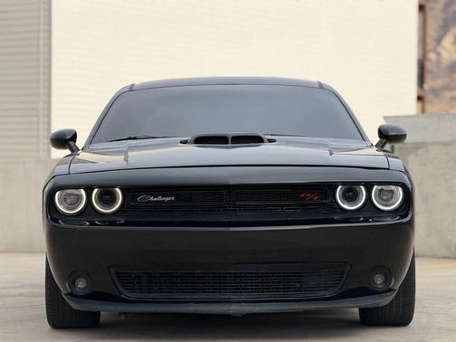 2016 Dodge Challenger R/T