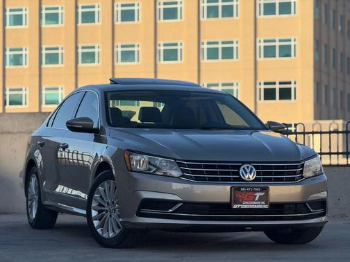 2016 Volkswagen Passat 1.8T SE