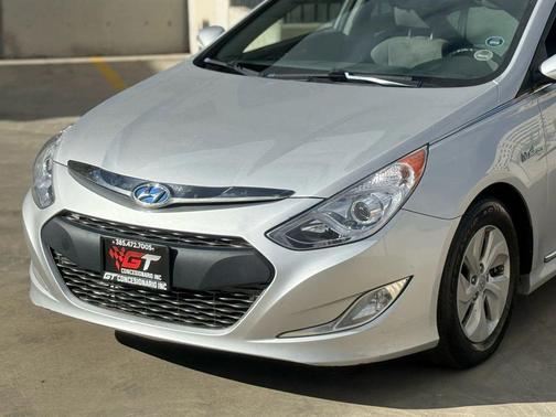 2015 Hyundai SONATA Hybrid Base