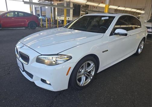 2014 BMW 528 528i Sedan 4D