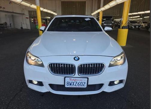 2014 BMW 528 528i Sedan 4D
