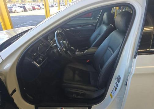 2014 BMW 528 528i Sedan 4D