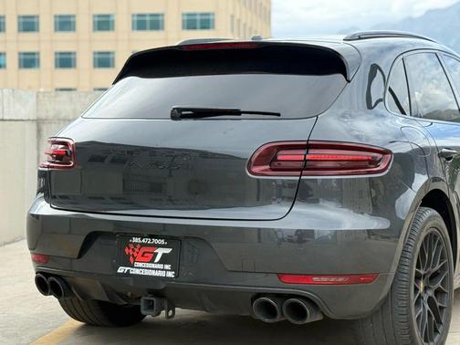 2018 Porsche Macan GTS