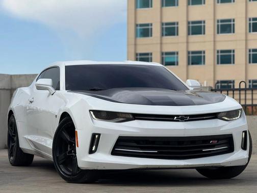 2016 Chevrolet Camaro 1LT