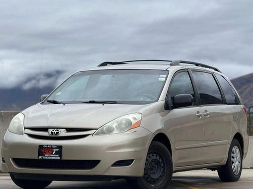 2006 Toyota Sienna CE