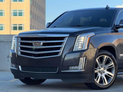 2015 Cadillac Escalade ESV Sport