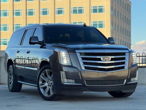 2015 Cadillac Escalade ESV Sport