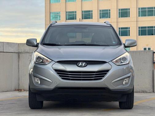 2015 Hyundai TUCSON SE