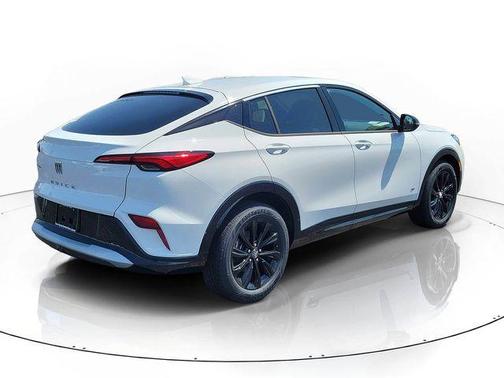 Summit White 2026 Buick Envista Sport Touring