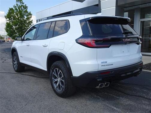 2026 GMC Acadia AT4