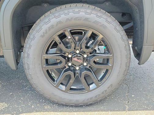 Onyx Black 2026 GMC Sierra 1500 Elevation