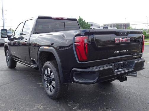 2025 GMC Sierra 2500 Denali