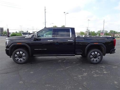 2025 GMC Sierra 2500 Denali