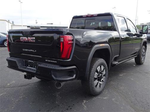 2025 GMC Sierra 2500 Denali