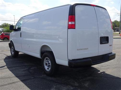 2025 GMC Savana 3500 Work Van
