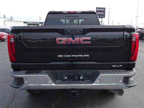 2025 GMC Sierra 2500 SLT