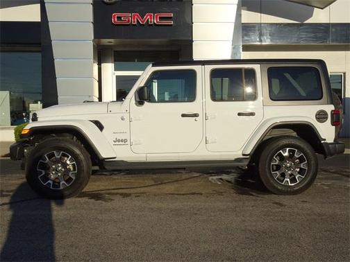 2024 Jeep Wrangler Sahara